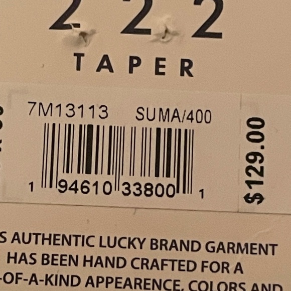 Lucky Brand Distress jeans 4 way stretch - Picture 2 of 4